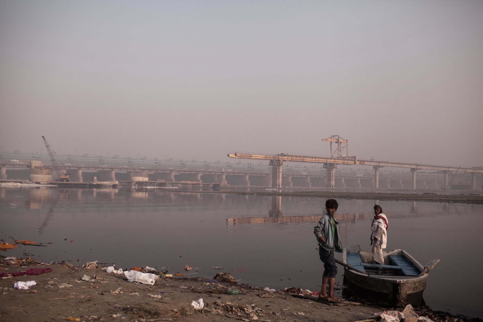 A father son duo who helped people to cross the Yamuna River
